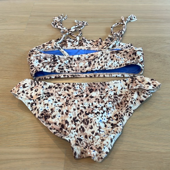 Girls size 10 bikini - Picture 3 of 5